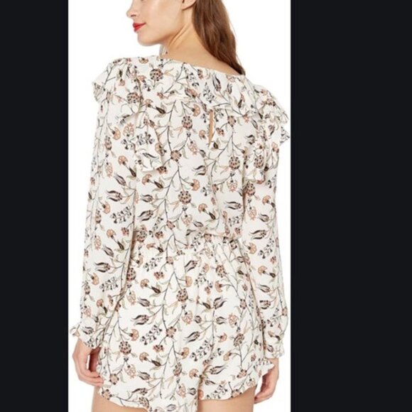 NWT Jack by BB Dakota Ivory Floral Garden Party Romper - Picture 5 of 16